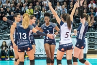 Volley Düdingen verliert unglücklich gegen Fatum Nyíregyháza (HUN)