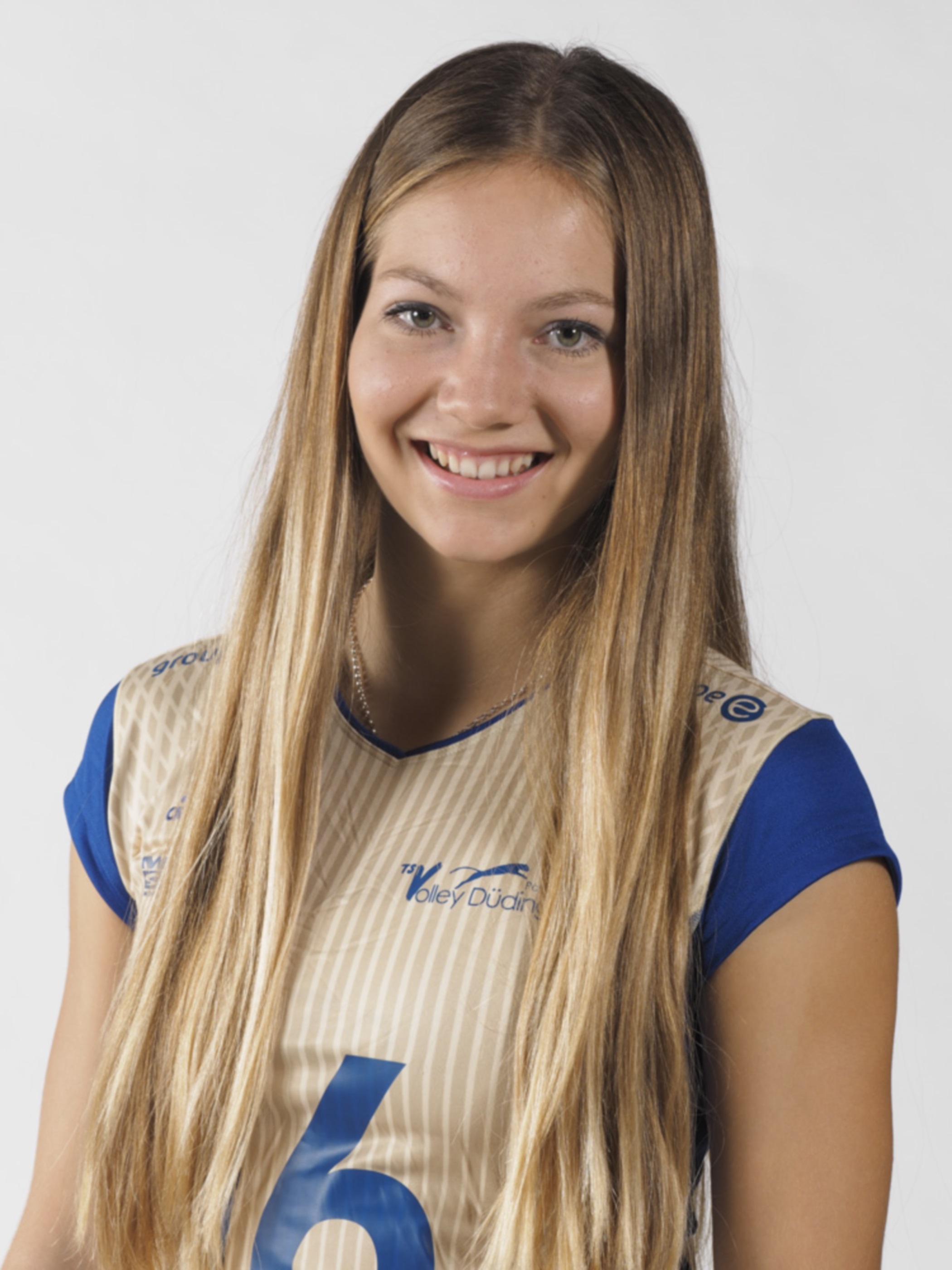 Flavia Knutti - Saison 14-15